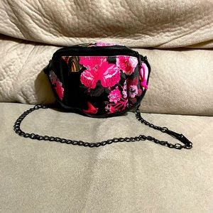 Steve Madden Floral Purse